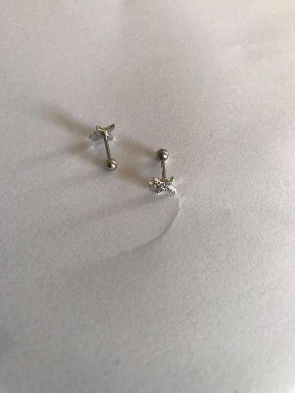 Yıldız Şekilli Beyaz Taşlı Piercing